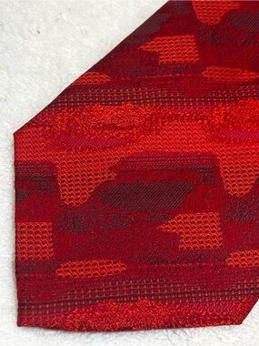 Brand New Stylish Tie By Baron Como